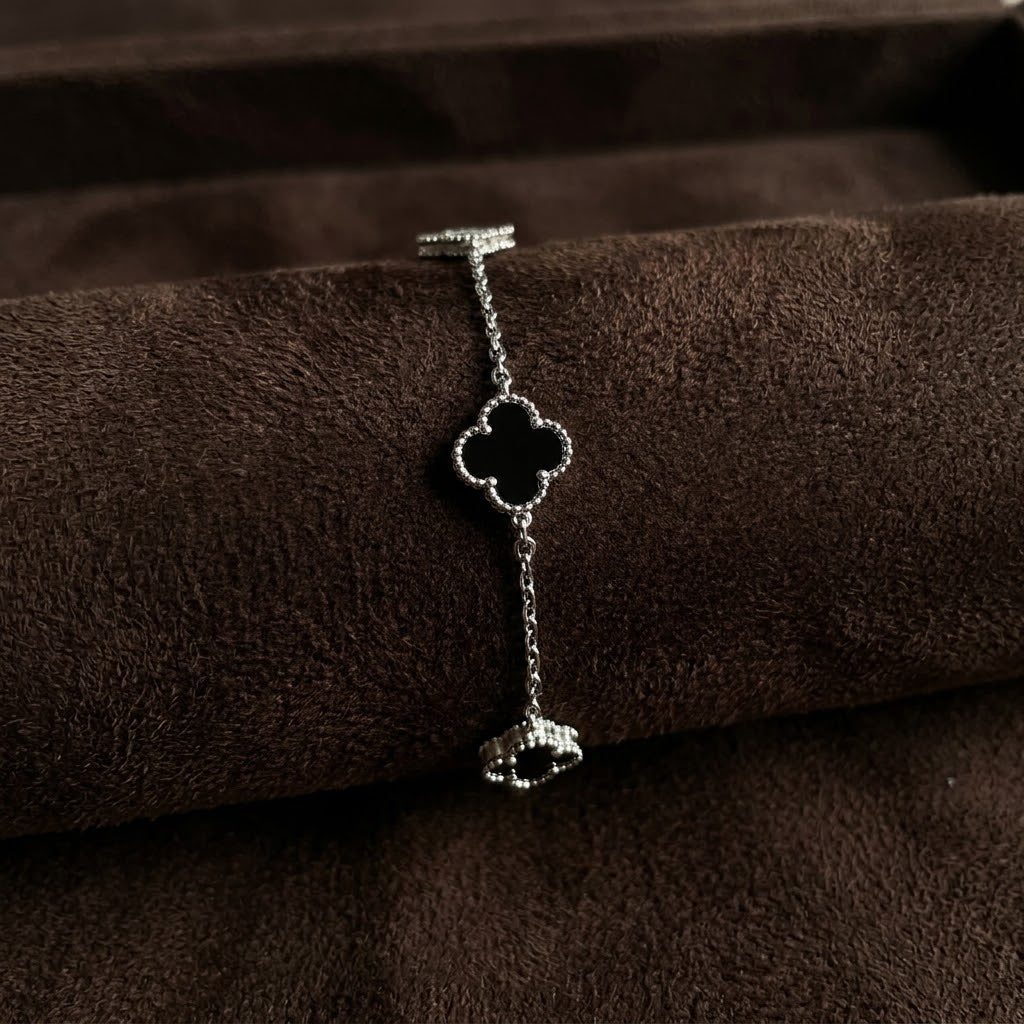 Pulsera Trebol Negro
