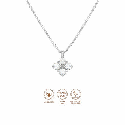 Collar con dije floral moissanita