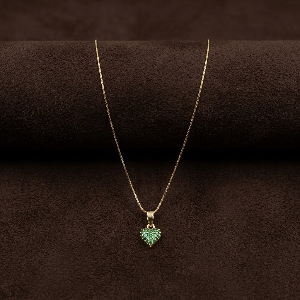 Collar corazón verde real